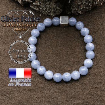bracelet surmonte de son cube en argent 925 et en pierre naturelle angelite