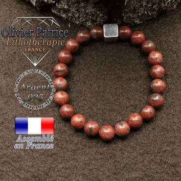 bracelet surmonte de son cube en argent 925 et en pierre naturelle jaspe rouge
