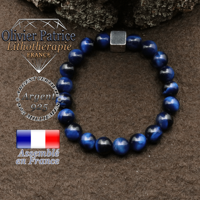 bracelet surmonte de son cube en argent 925 et en pierre naturelle oeil tigre bleu teinte