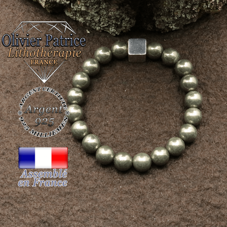 bracelet surmonte de son cube en argent 925 et en pierre naturelle pyrite