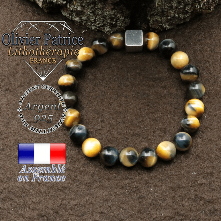 bracelet surmonte de son cube en argent 925 et en pierre naturelle oeil de faucon