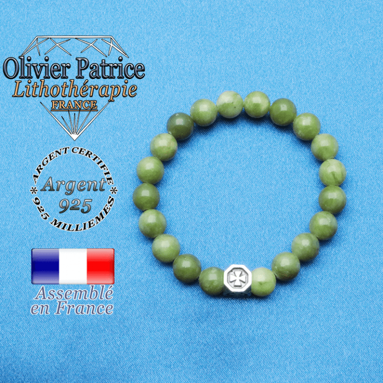 bracelet cube croix en argent 925 et sa pierre naturelle en jade nephrite