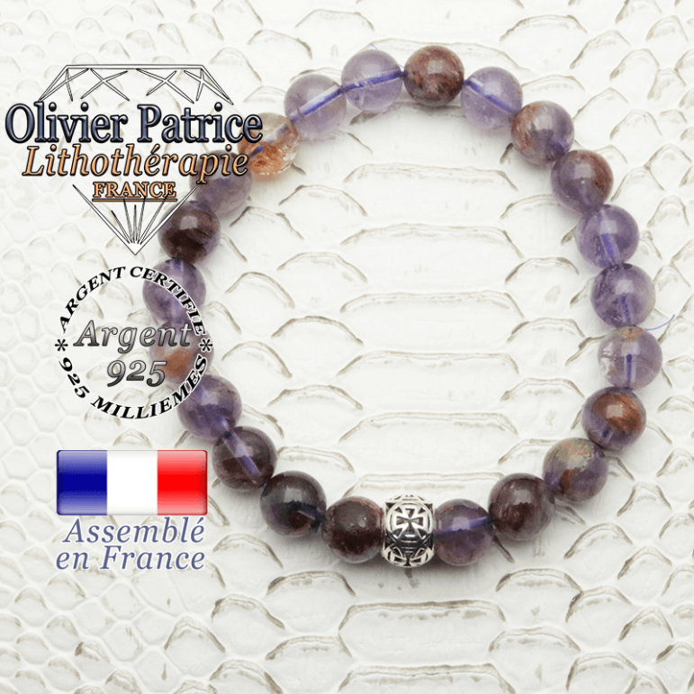 Bracelet de cacoxénite naturelle doté d'une boule argent 925 en former de croix de templier