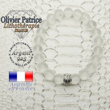 Bracelet en cristal de roche opaque naturel et une croix templier en argent 925