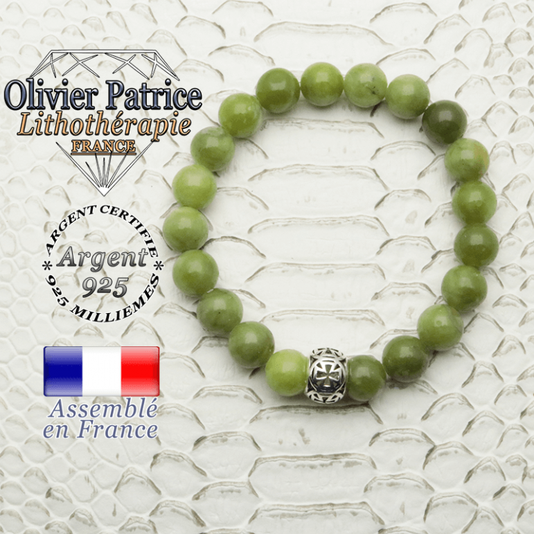 Bracelet jade néphrite du Canada naturel monté sur une boule croix templier argent 925