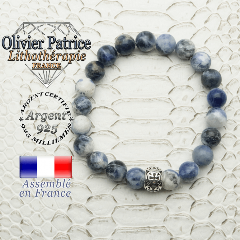 Bracelet sodalite et sa croix templier en argent 925