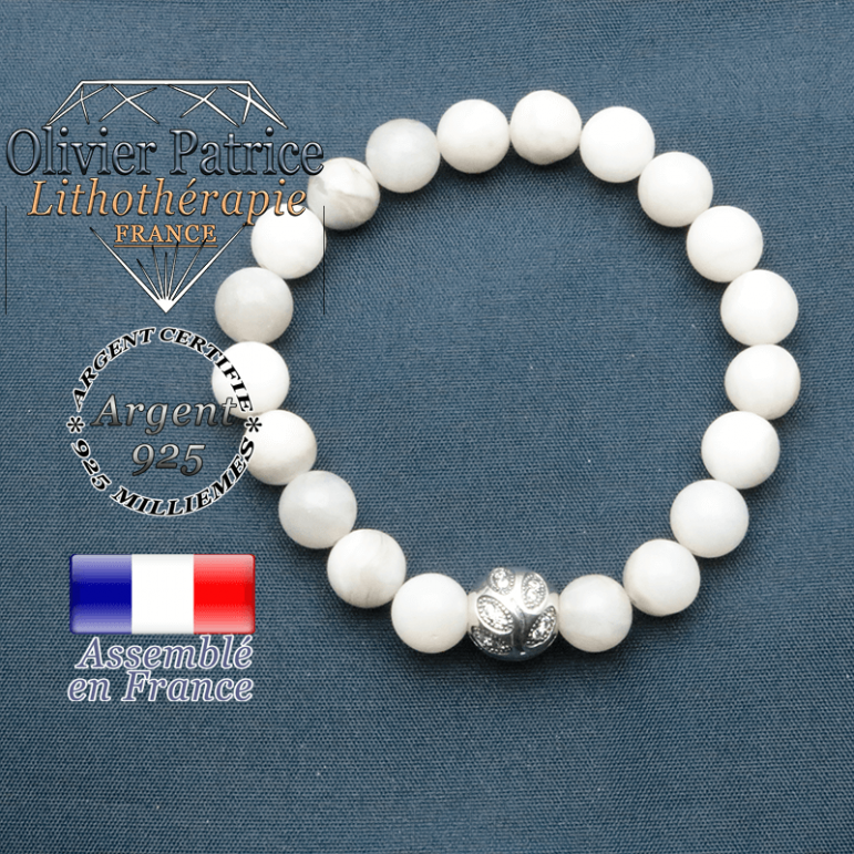 Bracelet surmonté de sa boule gravée de feuilles en argent 925 en pierre naturelle en agate  grise