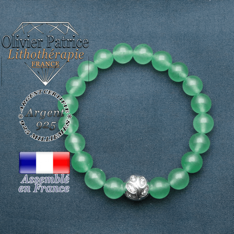 Bracelet surmonté de sa boule gravée de feuilles en argent 925 en pierre naturelle en aventurine