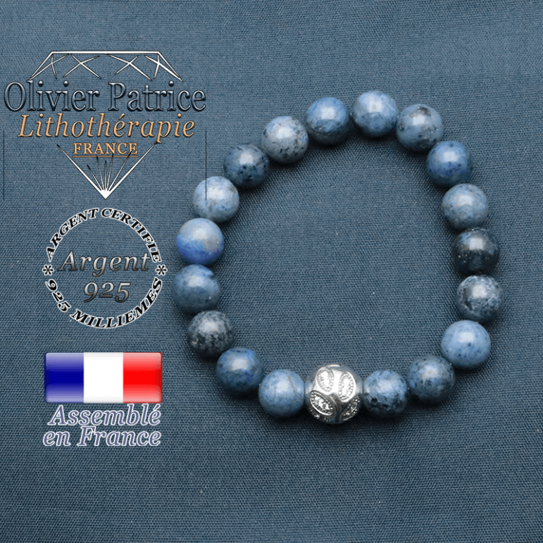 Bracelet surmonté de sa boule gravée de feuilles en argent 925 en pierre naturelle en dumortierite