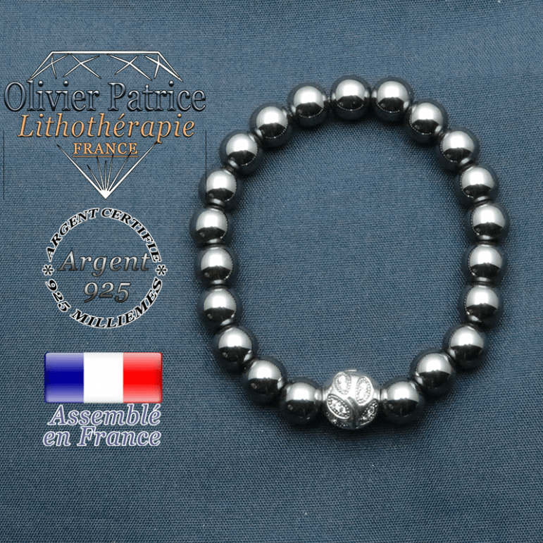 Bracelet surmonté de sa boule gravée de feuilles en argent 925 en pierre naturelle en hematite