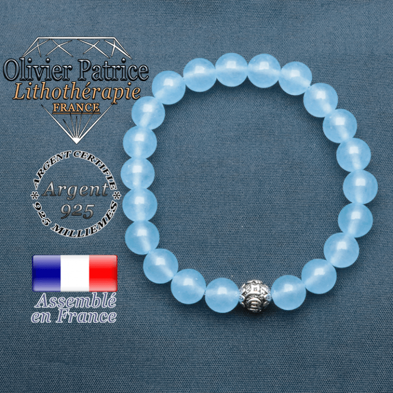 bracelet en pierre naturelle en agate bleu et sa boule de finition om mani en argent 925