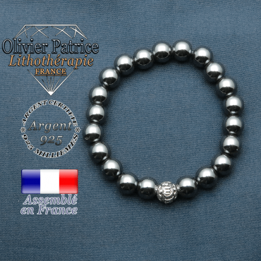 bracelet en pierre naturelle en hematite et sa boule de finition om mani en argent plaqué