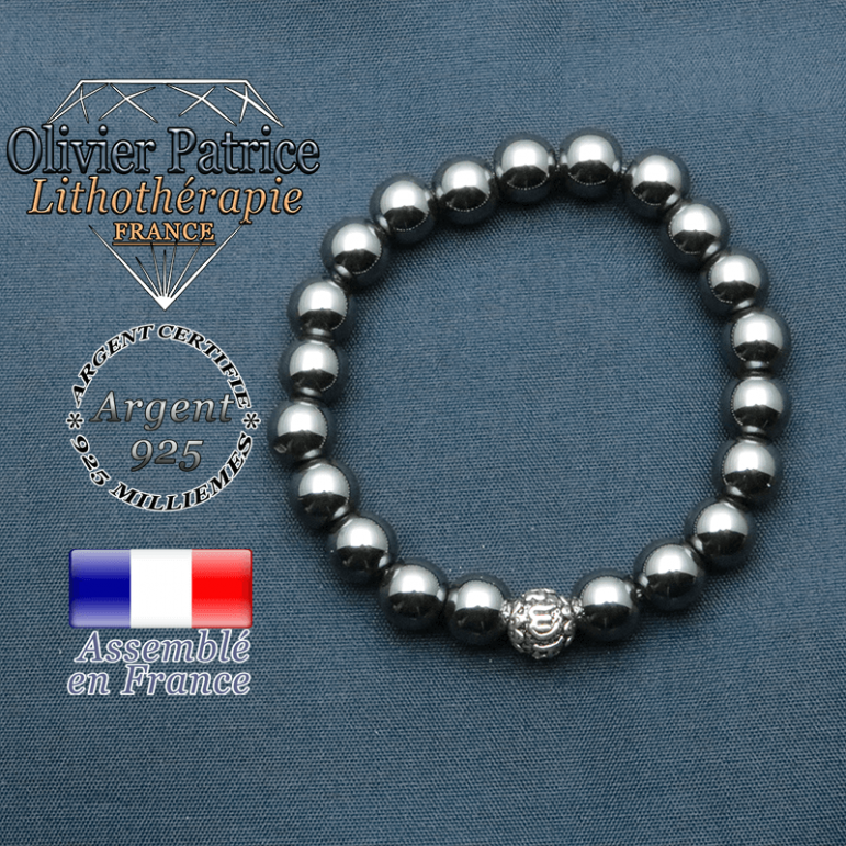 bracelet en pierre naturelle en hematite et sa boule de finition om mani en argent plaqué