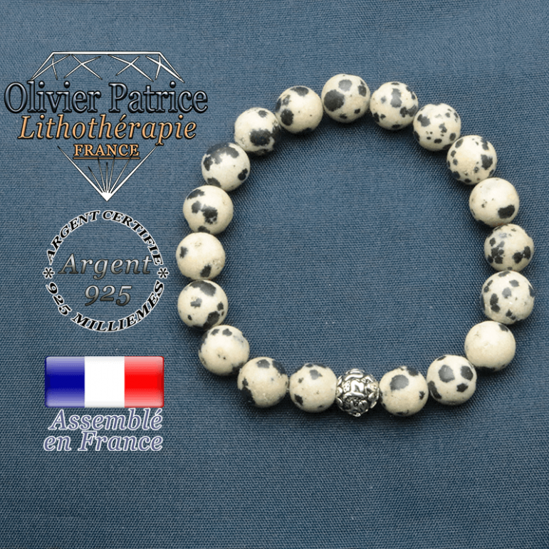 Bracelet jaspe dalmatien et symbole om mani en argent plaqué