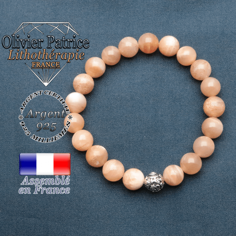 bracelet en pierre naturelle en pierre de soleil et sa boule de finition om mani en argent plaqué