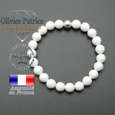 bracelet en pierre naturelle et sa finition boule lisse en argent 925 sa pierre est de l'agate blanche