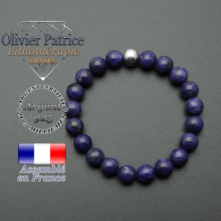 bracelet en pierre naturelle et sa finition boule lisse en argent 925 sa pierre est en charoite