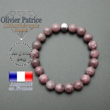 bracelet en pierre naturelle et sa finition boule lisse en argent 925 sa pierre est en lepidolite