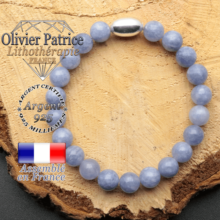 bracelet en pierre naturelle et son appret olive en argent 925 sa pierre est de l'angelite