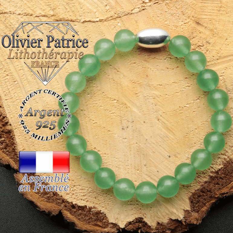 bracelet en pierre naturelle et son appret olive en argent 925 sa pierre est de l'aventurine