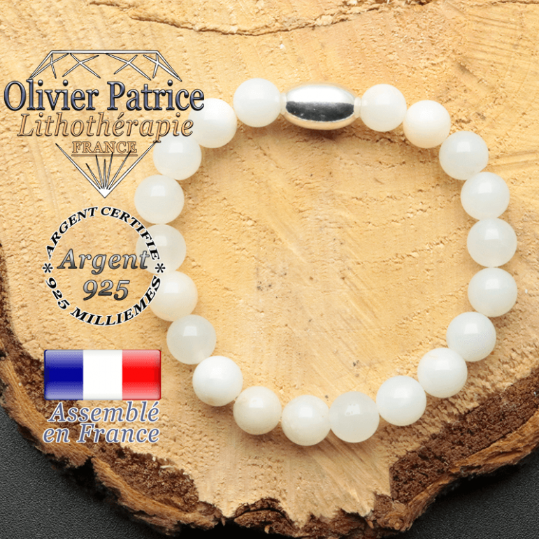 bracelet en pierre naturelle et son appret olive en argent 925 sa pierre est de l'opale verte peruvienne