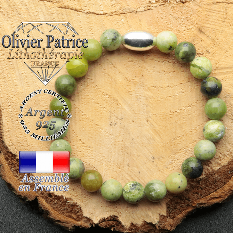 bracelet en pierre naturelle et son appret olive en argent 925 sa pierre est de la turquoise africaine