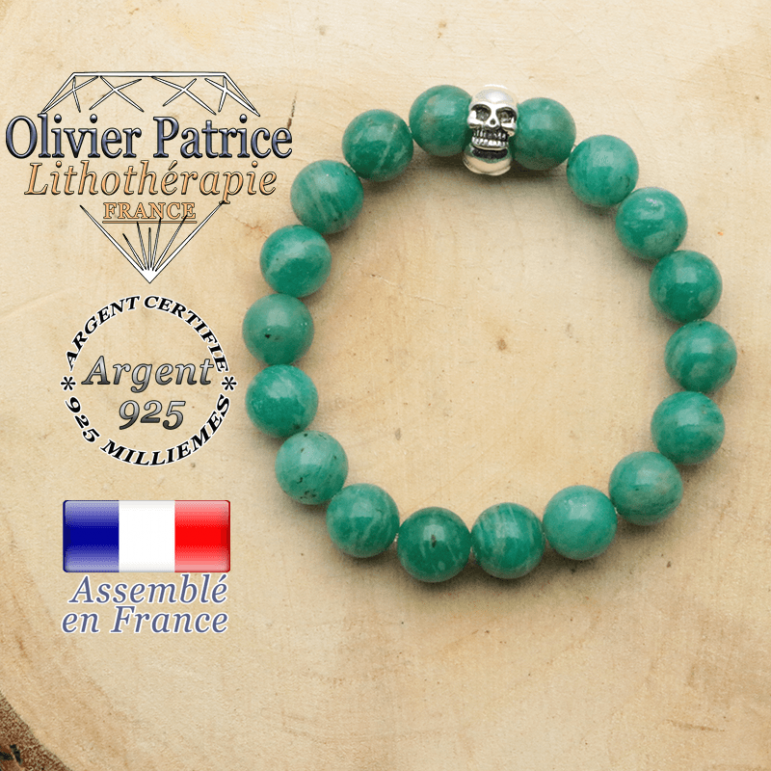 bracelet tete de mort avec sa pierre naturelle en amazonite de russie