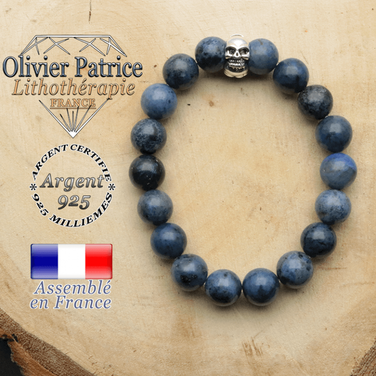 bracelet tete de mort avec sa pierre naturelle en dumorterite
