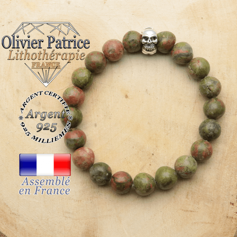 bracelet tete de mort avec sa pierre naturelle en unakite