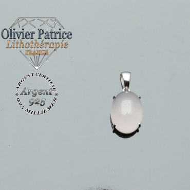 Pendentif quart rose ovale naturel avec bélière et chaîne offerte en argent 925