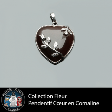 Pendentif coeur cornaline orné de roses en alliage