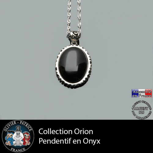Boucles d'oreilles indiennes en argent et malachite Boucles d'oreilles indiennes en argent et malachite