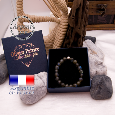 Bracelet de labradorite et boule argent 925 dans son écrin