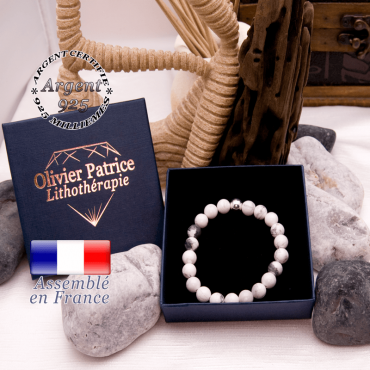 Bracelet howlite et sa boule lisse en argent 925 dans son écrin