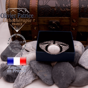 Bracelet toile d'araignée howlite ouvert en argent 925