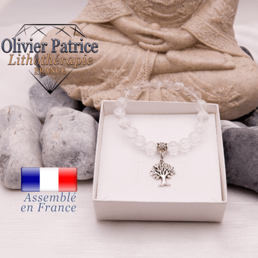 Bracelet cristal de roche et son charms arbre de vie en alliage