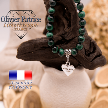 Bracelet Œil de Tigre teinte verte et son charms coeur en alliage