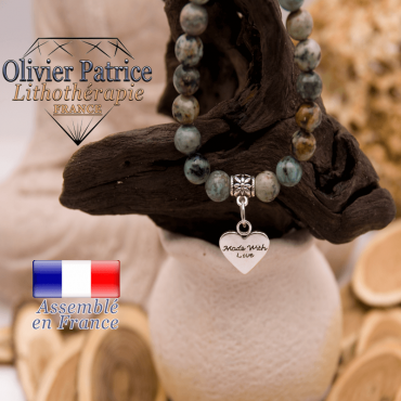 Bracelet turquoise bleue africaine et son charms coeur alliage