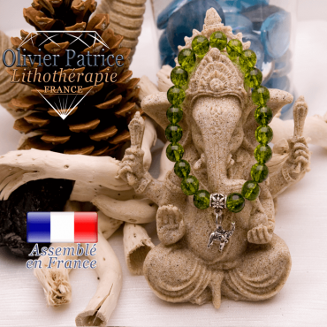 Bracelet péridot et son charms éléphant en alliage