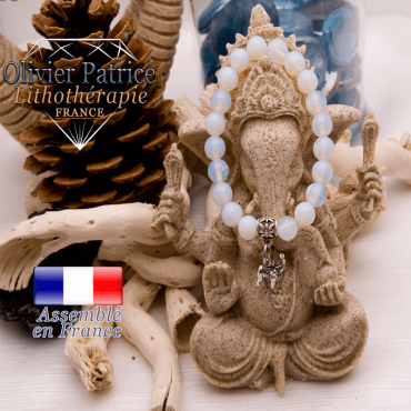 Bracelet opale et son charms éléphant en alliage