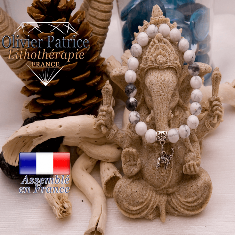 Bracelet howlite et son charms éléphant en alliage