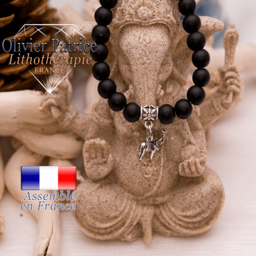 Bracelet onyx mat et son charms éléphant en alliage
