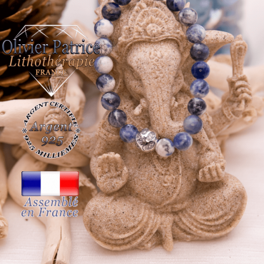 Bracelet sodalite et boule gravée en argent 925