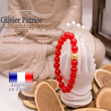Bracelet agate rouge avec sa boule plaqué or