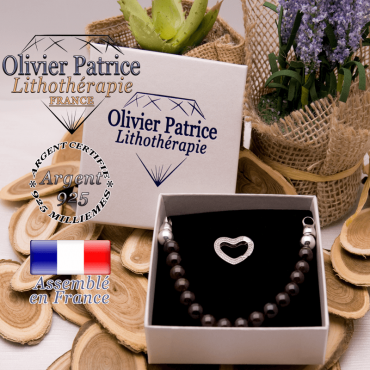 Bracelet grenat et son fermoir coeur en argent 925