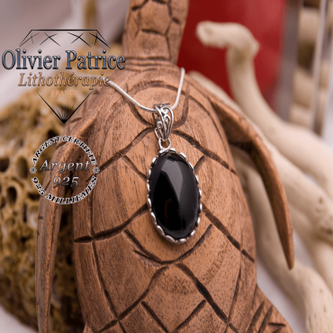 Pendentif médaillon en argent 925 et onyx