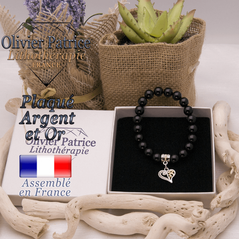 Bracelet en onyx charms coeur plaqué or-argent