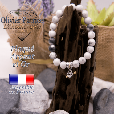 Bracelet howlite charms coeur avec fleche plaqué or-argent