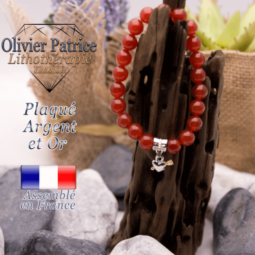 Bracelet cornaline charms coeur avec fleche plaqué or et argent