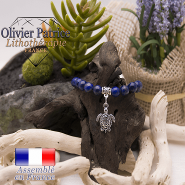 Bracelet lapis lazuli et son charms tortue en alliage